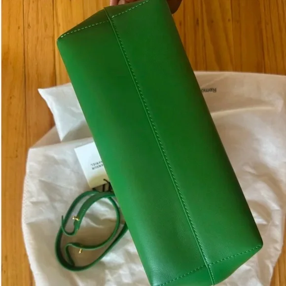 Mansur Gavriel Medium ‘M’ Frame Bag 🍏 - Picture 6 of 8